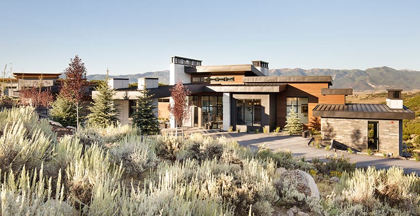 Beautiful house tucked away in the mountains.