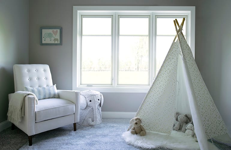 3 lifestyle series windows in child's bedroom